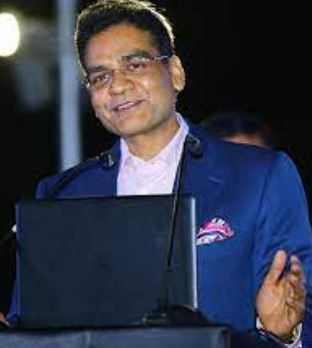 यूपी में 2000 करोड़ से लॉजिस्टिक पार्क बनाएंगे, 2200 गांवों में पानी पहुंचाएंगे : बीके गोयनका