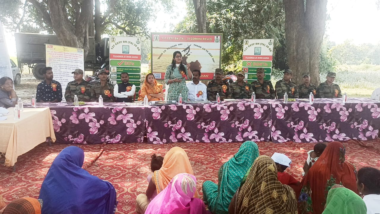 प्रयागराज- अध्यक्ष लोक सेवा आयोग ने मण्डलीय फल शाकभाजी एव पुष्प प्रर्दशनी का फीता काटकर कर किया उध्दघाटन