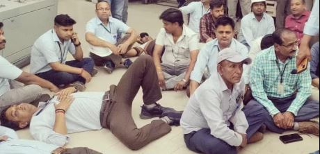 आज पूरे देश में होगा बिजली कर्मचारियों के समर्थन में 18 लाख कर्मचारी का धरना