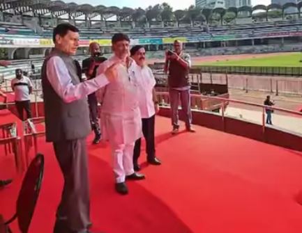 डीके पहली बार डिप्टी CM, सिद्धारमैया 12.30 बजे CM की शपथ लेंगे