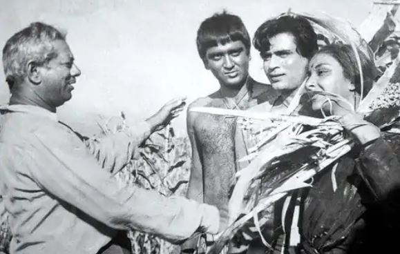 कौन थे महबूब खान जिन्होंने भारत को दिलाई थी दुनिया में पहचान
