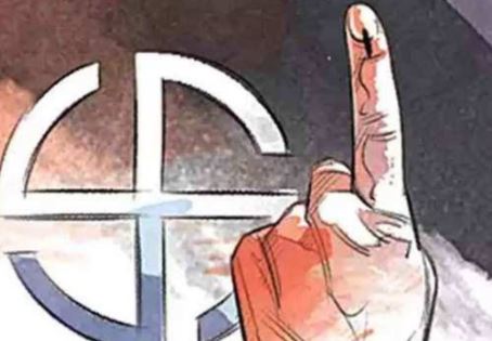 दो बार CM देने वाली JDS, BJP या कांग्रेस में से किसके साथ जाएगी