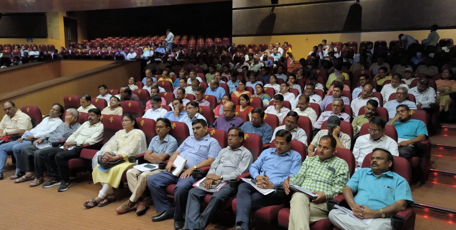 प्रयागराज- जिलाधिकारी की अध्यक्षता में सिविल सेवाए (प्रारंभिक) परीक्षा2023 की तैयारियों के संबंध में ब्रीफिंग बैठक संपन्न