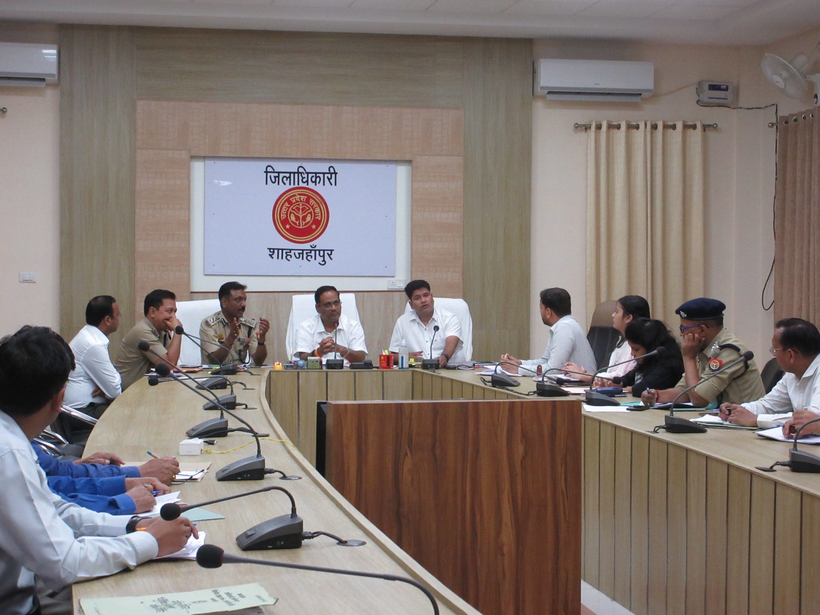शाहजहांपुर: जनपद में सार्वजनिक स्थलों पर धार्मिक प्रकृति के अनाधिकृत निर्माण अतिक्रमण हटाए जाने हेतु 31.05.2023 तक विशेष अभियान