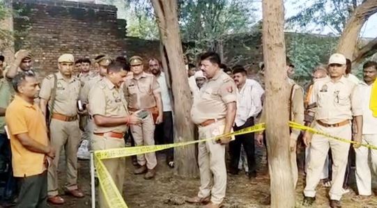मैनपुरी में 'नरसंहार' करने वाले शिववीर की जेब से मिली डाक्टर को ऐसी चीज कि दंग हुए सभी