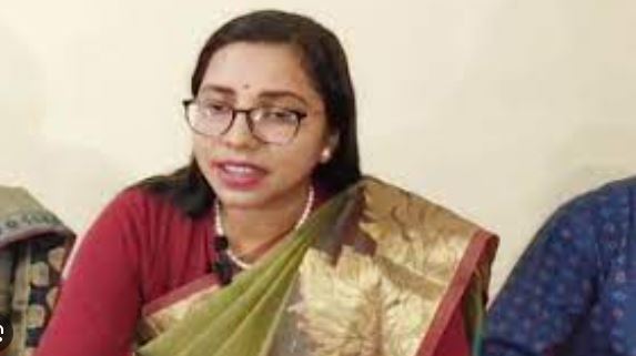गृहप्रवेश में जाने को नहीं मिली छुट्टी, डिप्टी कलेक्टर निशा बांगरे ने दे दिया इस्तीफा
