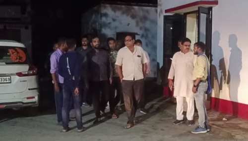 पीलीभीत में स्वयंसेवक को पीटने और RSS का ध्वज फेंकने का आरोप, मुश्किल में BSP नेता