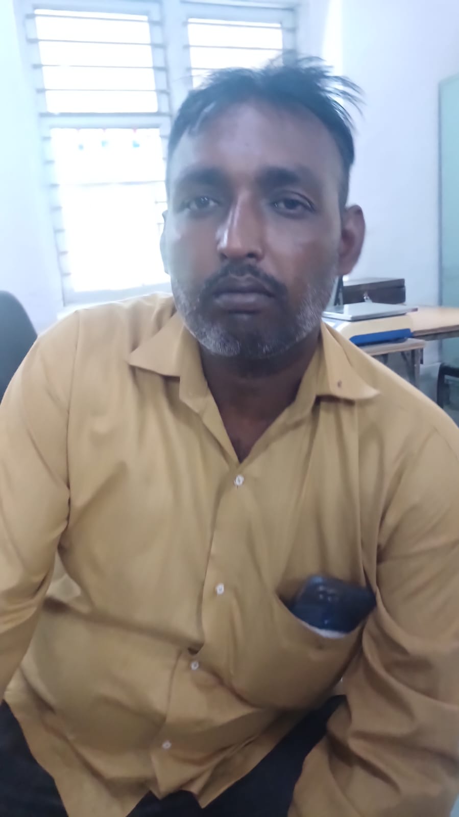 जिलाधिकारी बरेली से की प्लॉट पर अवैध कब्जा करने की शिकायत।