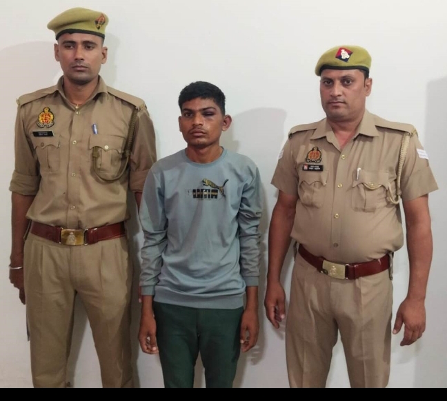 बरेली - सिरौली पुलिस ने हत्या में नाम दर्ज आरोपी को किया गिरफ्तार।