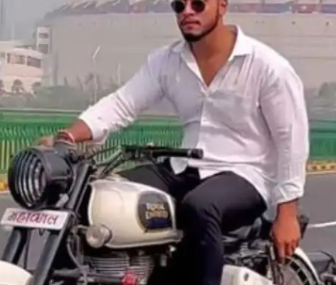 सोशल मीडिया पर वायरल हुआ वीडियो तो पुलिस ने दबोचा