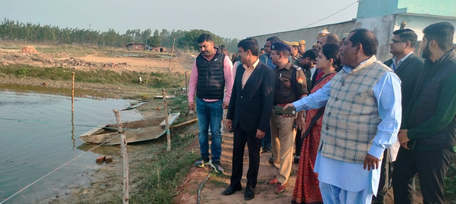 हरदोई : गति बढ़ाकर सभागार निर्माण का कार्य जल्द पूर्ण करायें:- एम0पी0 सिंह