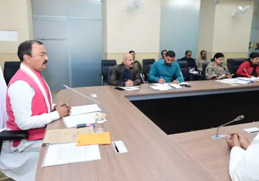 14 से 22 जनवरी तक यूपी के गांवों में चलाया जाए सफाई अभियान : डिप्टी सीएम केशव प्रसाद मौर्य