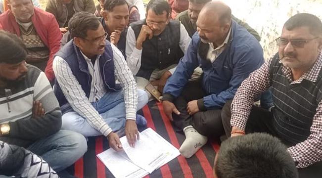 पीलीभीत में ऑनलाइन हाजिरी के विरोध में 19 को ज्ञापन देगा सफाई कर्मचारी संघ