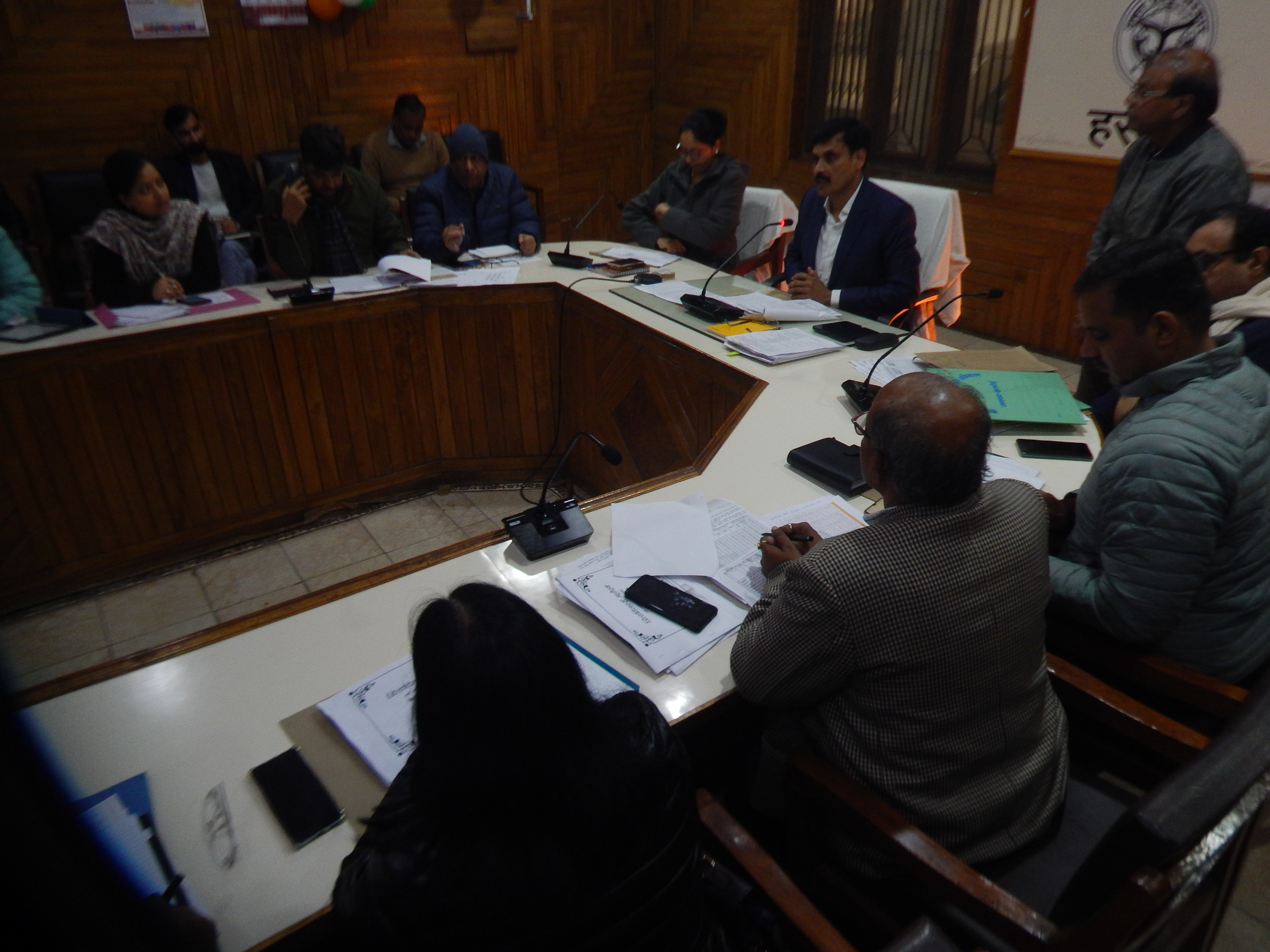 हरदोई:परिवहन एवं पुलिस विभाग मिलकर ओवरलोडिंग पर लगाम लगाये:-मंगला प्रसाद सिंह