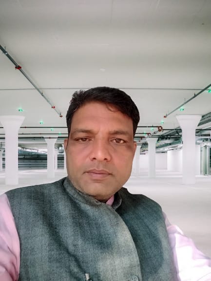 एटा : हम वोट उसी को देंगे जो पत्रकार सुरक्षा की बात करेगा - राष्ट्रीय अध्यक्ष एस एन विश्वकर्मा