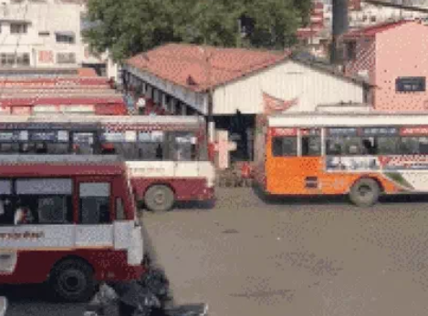 21 यात्रियों का कागज पर बना दिया टिकट