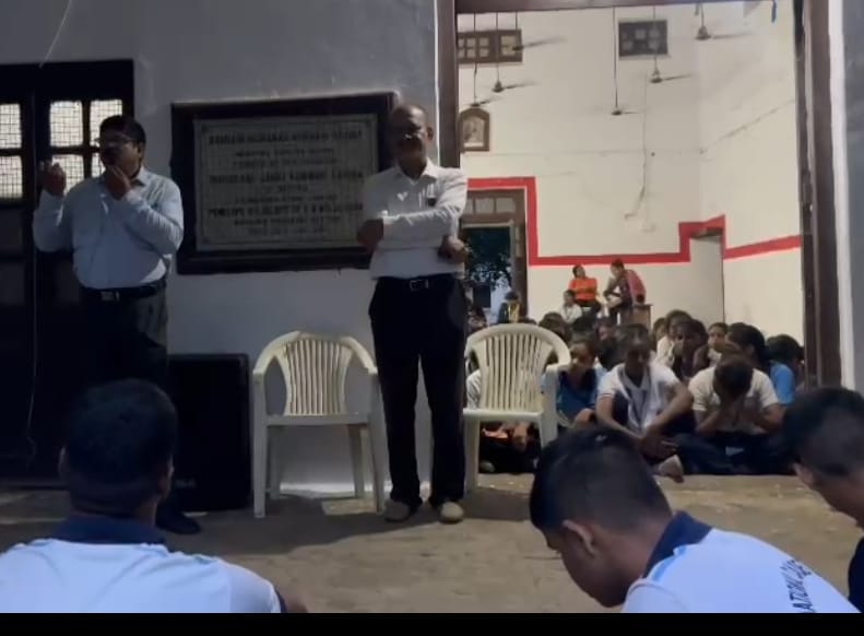 प्रयागराज- नागरिक सुरक्षा कोर के तत्वाधान में दिनांक 27 सितंबर ,2024 को सायं काल एन सी सी , 17 यू पी बटालियन के वार्षिक शिविर ?