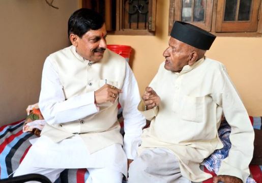 मध्यप्रदेश के मुख्यमंत्री डॉ. मोहन यादव के पिता का निधन, 100 साल की उम्र में ली अंतिम सांस
