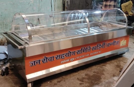 कन्नौज:  जनता को सौपा मोर्चरी फ्रीजर
