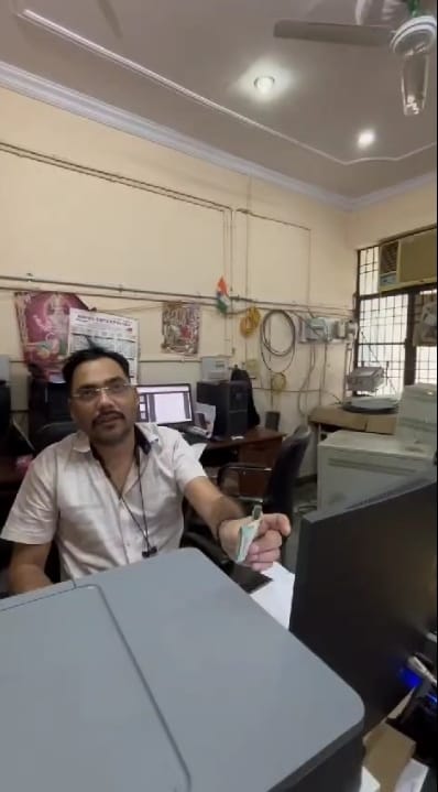हरदोई: भ्रष्टाचार पर लगाम लगाने में शासन-प्रशासन विफल, आरटीओ में चल रही वसूली