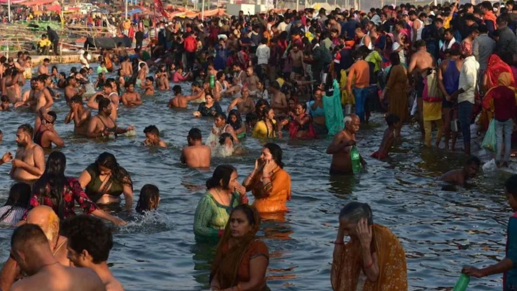 यूपी में अब 75 नहीं 76 जिले, योगी सरकार ने इस पवित्र क्षेत्र , महाकुंभ  को नया जनपद घोषित कर दिया है ?