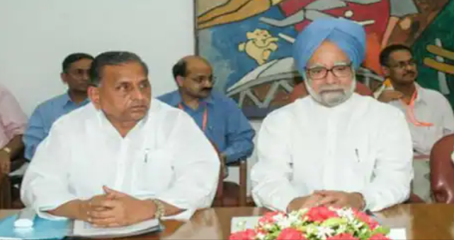 जब 2008 में मुलायम सिंह बने थे मनमोहन सिंह के खेवनहार, बचा ली थी सरकार ?
