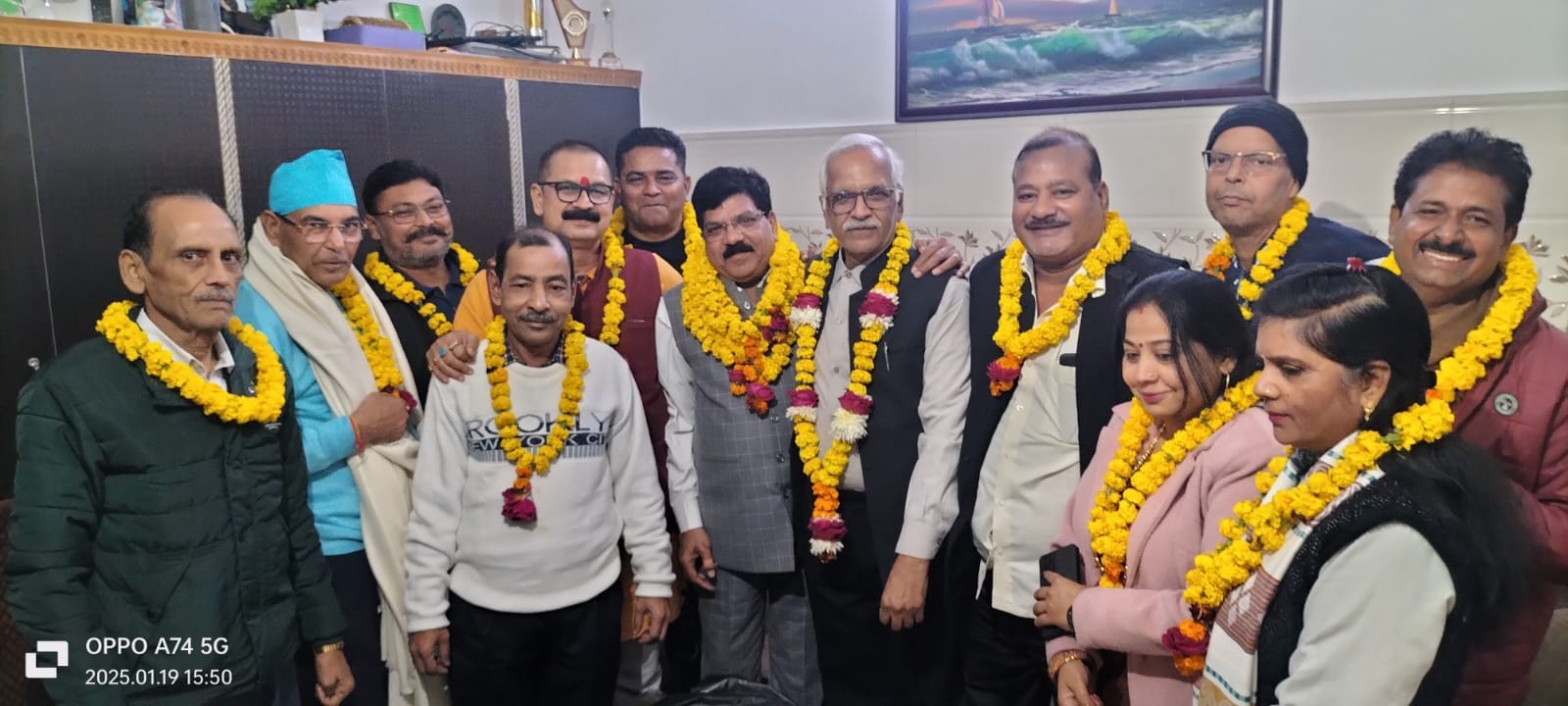 फर्रुखाबाद: उद्योग व्यापार मण्डल के जिला मंत्री बनाये जाने पर जावेद खान का पदाधिकारियों ने किया स्वागत