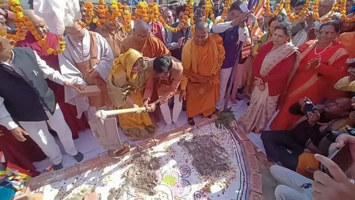 कन्नौज: सम्राट अशोका चैरिटेबल ट्रस्ट द्वारा बनेगा विश्व का सबसे ऊंचा अशोक स्तंभ का किया शिलान्यास।