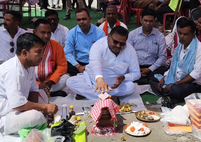 पीलीभीत : विकासखंड पूरनपुर के चंदिया हजारा,राहुल नगर,खिरकिया बरगदिया में बाढ आने के कारण हजारों लोगों की खेती का भारी नुकसान मिलेगी निजात।