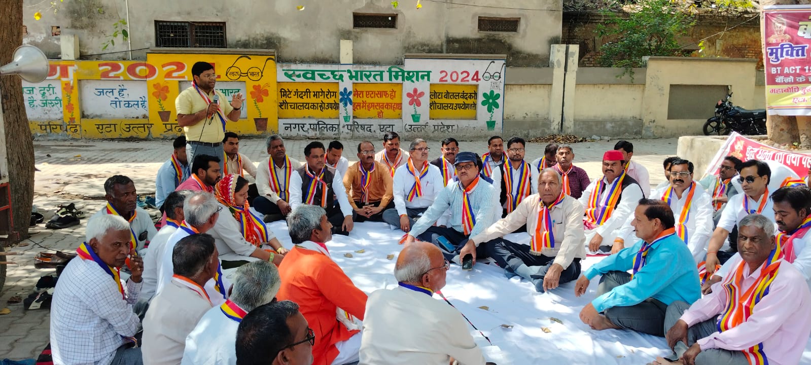 महाबोधि बुद्ध विहार मुक्ति मोर्चा एटा ने दिया ज्ञापन