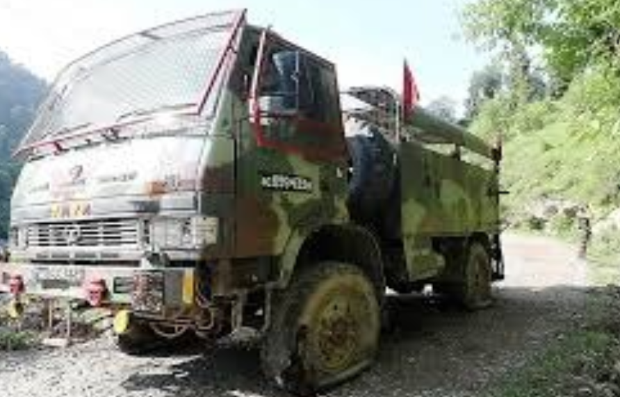 केंद्रीय मंत्री ने कठुआ हत्याकांड में 'आतंकवादी' संलिप्तता का लगाया आरोप; प्रदर्शनकारियों ने बानी विधायक पर किया हमला