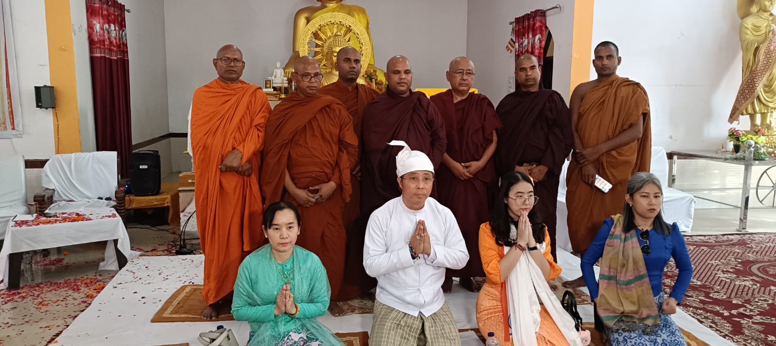 मैनपुरी : संकिसा पहुंचे म्यांमार के राजनयिक महामहिम जॉ ओ बोले संकिसा आना मेरे लिए गर्व की बात