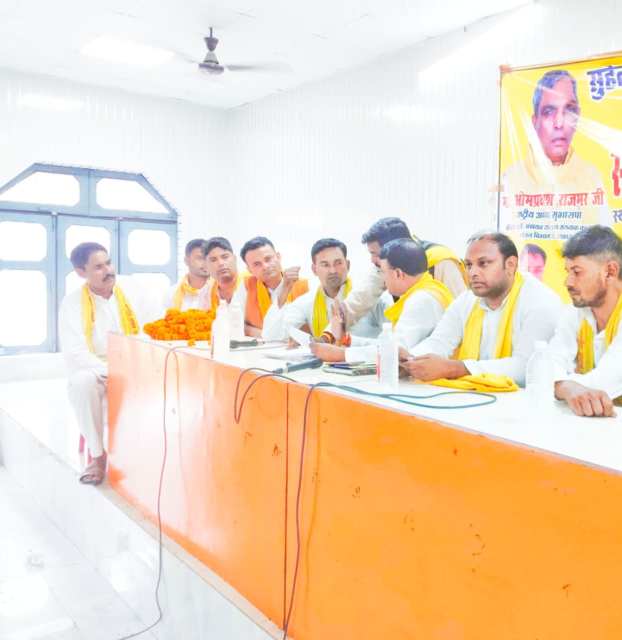 पीलीभीत : सुहेलदेव भारतीय समाज पार्टी के चौपाल का आयोजन हुआ।