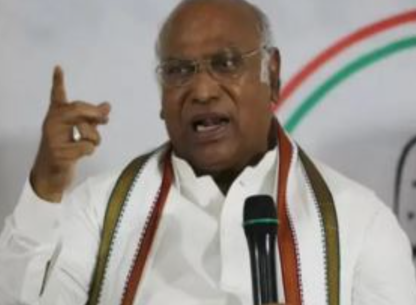 ‘‘संघर्षविराम’’ से पहले सर्वदलीय बैठक, संसद आहूत की जानी चाहिए थी: सिद्धारमैया ?