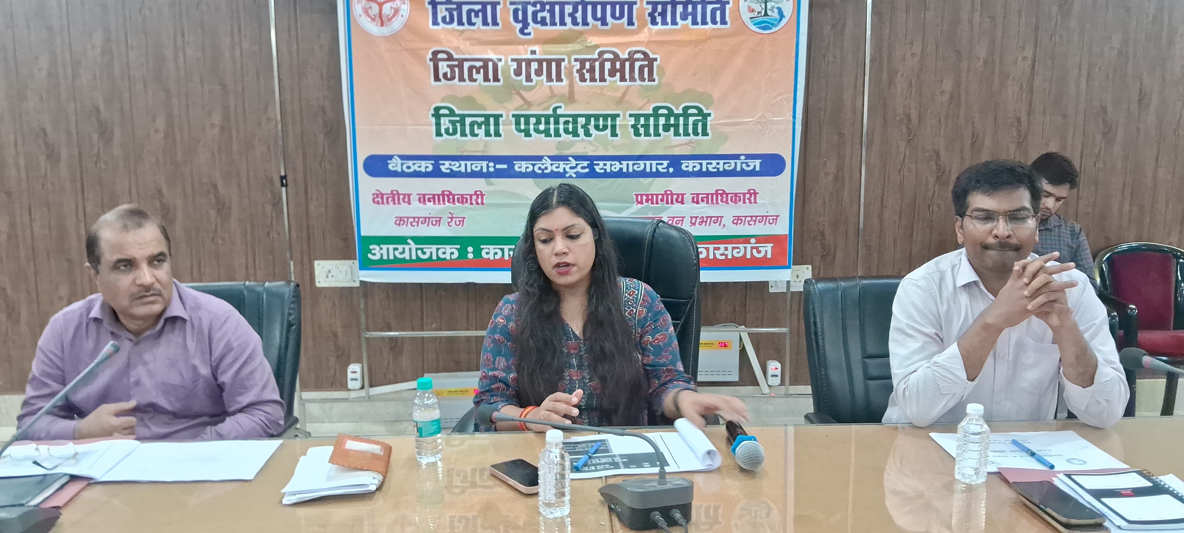 कासगंज:जिलाधिकारी मेधा रूपम की अध्यक्षता में कलेक्ट्रेट सभागार में किसान दिवस संपन्न