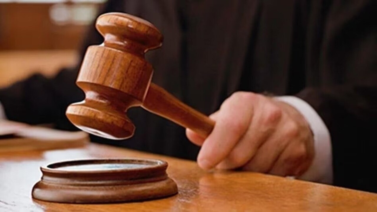 हरदोई में नाबालिक से गैंगरेप : प्रधान पुत्र समेत तीन पर आरोप सोशल मीडिया पर पोस्ट किया अश्लील वीडियो तो थाने पहुंचा भाई।