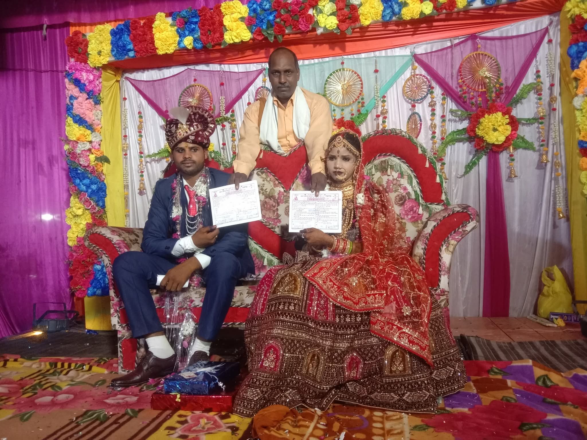 फर्रुखाबाद:बौद्ध रीति-रिवाज से आदेश कुमार व कुसुमलता का विवाह सम्पन्न, धर्मपाल बौद्ध ने दिया आशीर्वाद