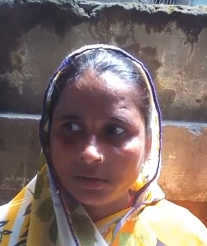 लखीमपुर खीरी : काशीराम आवास से लाचार गरीब असहाय द्रोपदी घर से हुई बेघर,जिलाधिकारी महोदय से लगाई न्याय की गुहार