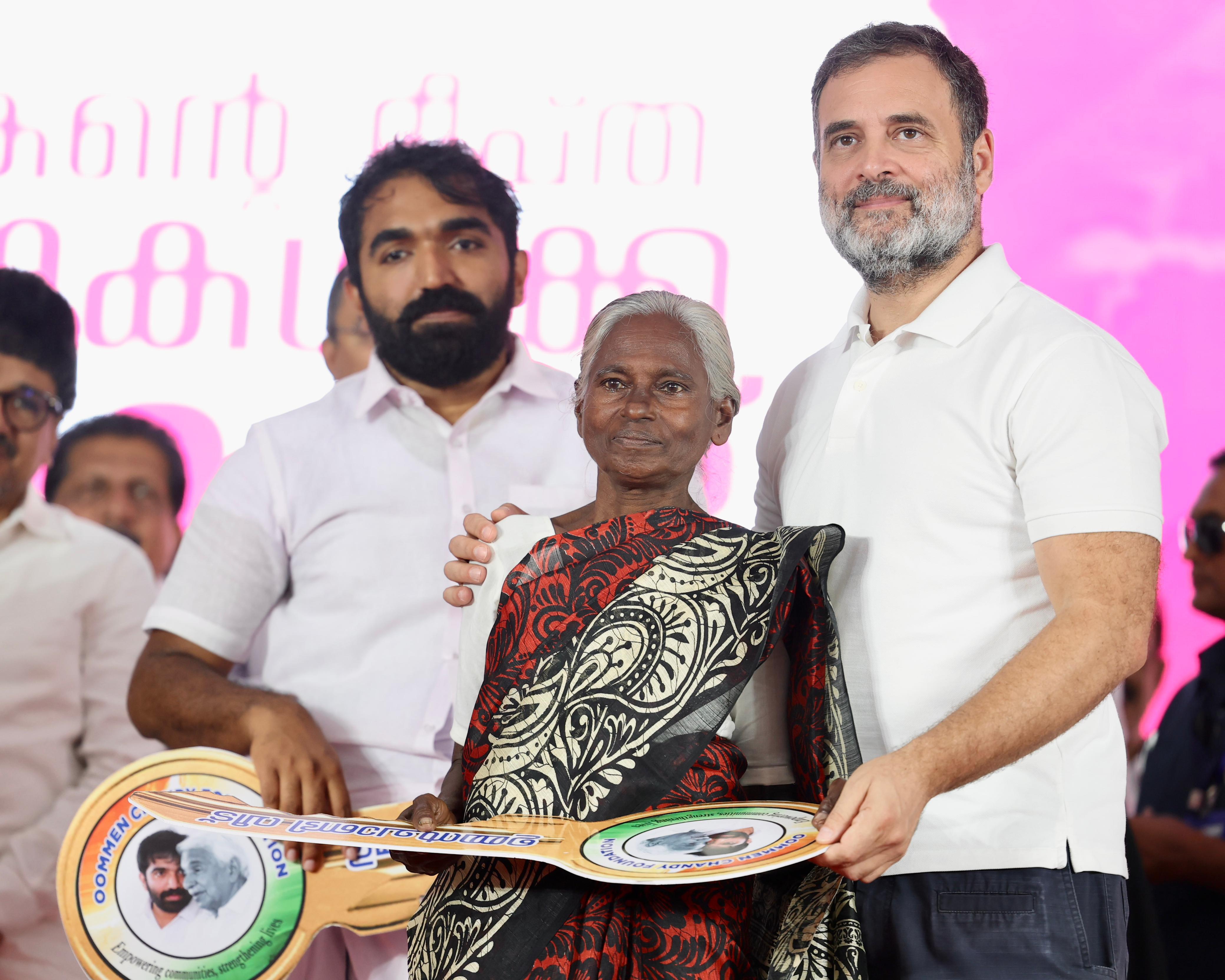 नई दिल्ली:स्मृति संगम में ओमन चांडी जी की अनुपस्थिति, लेकिन उनकी भावना रही सजीव-राहुल गांधी