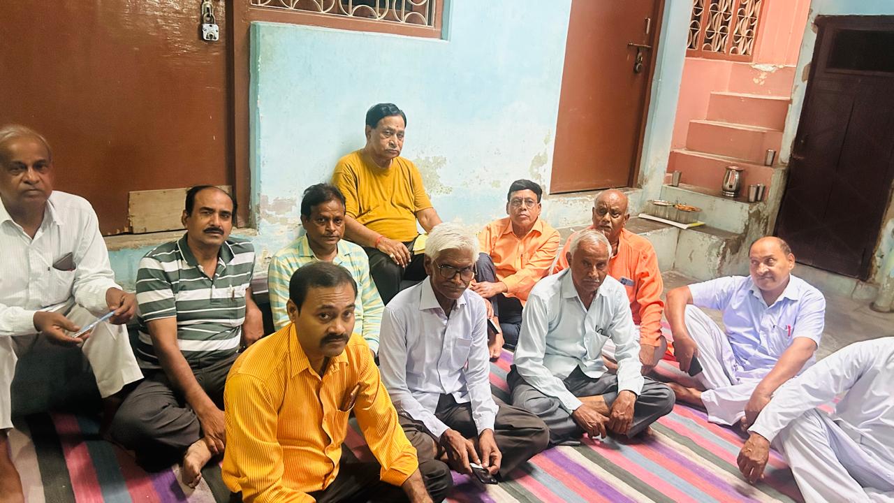 फर्रुखाबाद : जिला राठौर साहू समाज की द्वितीया बैठक का आयोजन