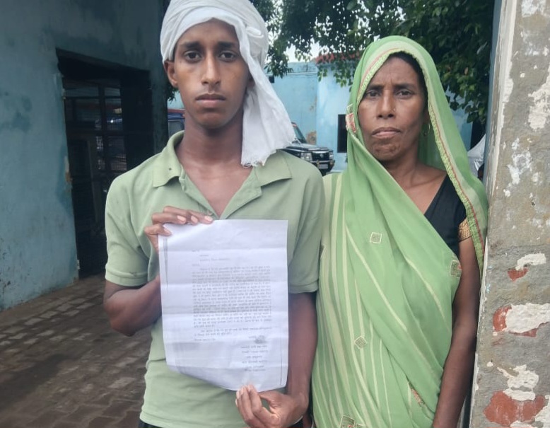 फर्रुखाबाद में युवक की संदिग्ध हालात में मौत, परिजनों ने जताई हत्या की आशंका।