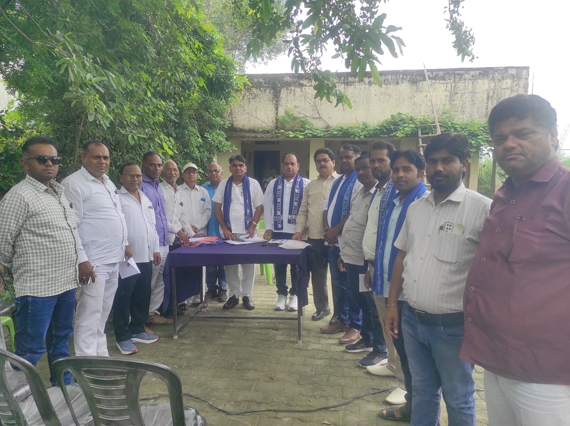 बहुजन समाज पार्टी कासगंज जिला स्तरीय समीक्षा बैठक ?