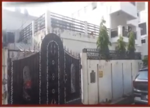 लखनऊ:ED का बड़ा एक्शन ,  निलंबित IAS अभिषेक प्रकाश के करीबी निकांत जैन के कई ठिकानों पर छापेमारी
