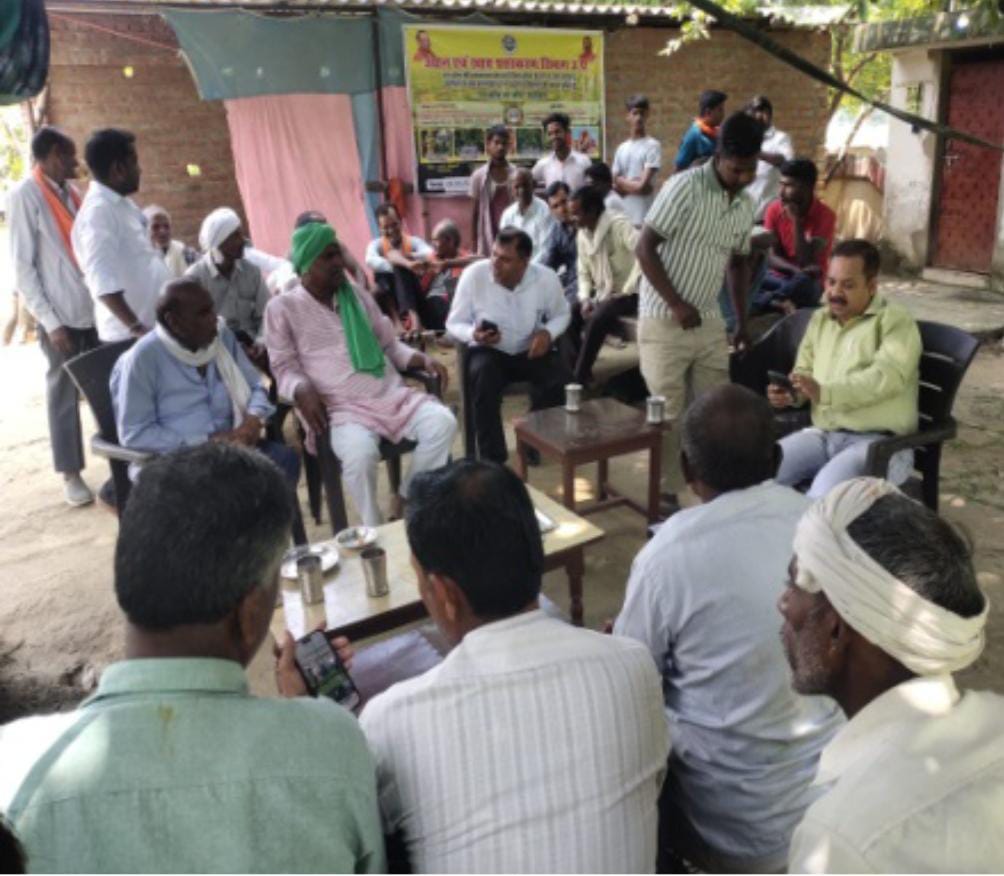 प्रयागराज : जिला उद्यान अधिकारी प्रयागराज, उद्यान विभाग द्वारा किया गया ‘‘पर ब्लॉक वन क्राप‘‘ कार्यक्रम का आयोजन,