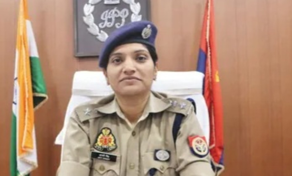 फर्रुखाबाद: एडीजी के निर्देश पर 26 दारोगा, 25 सिपाही-दीवान कार्यमुक्त