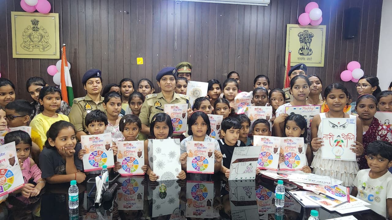 फर्रुखाबाद:मिशन शक्ति 5.0 अभियान के अंतर्गत फतेहगढ़ में चित्रकला प्रतियोगिता, बच्चों ने दिखाई प्रतिभा