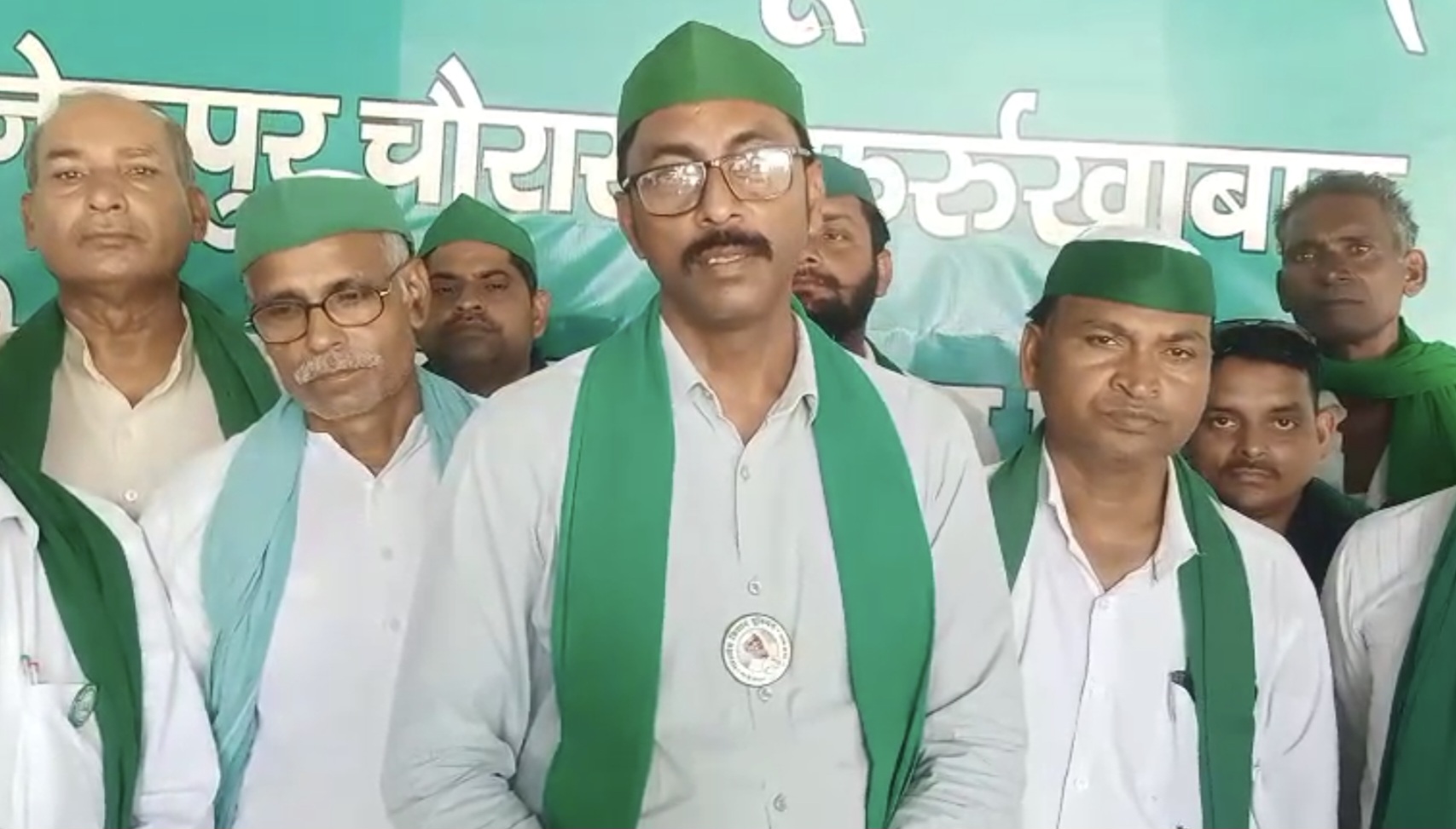 फर्रुखाबाद:लिंक एक्सप्रेसवे व बांध मुद्दे पर भाकियू टिकैत का धरना प्रदर्शन, जिला प्रशासन ने रखी वार्ता का प्रस्ताव