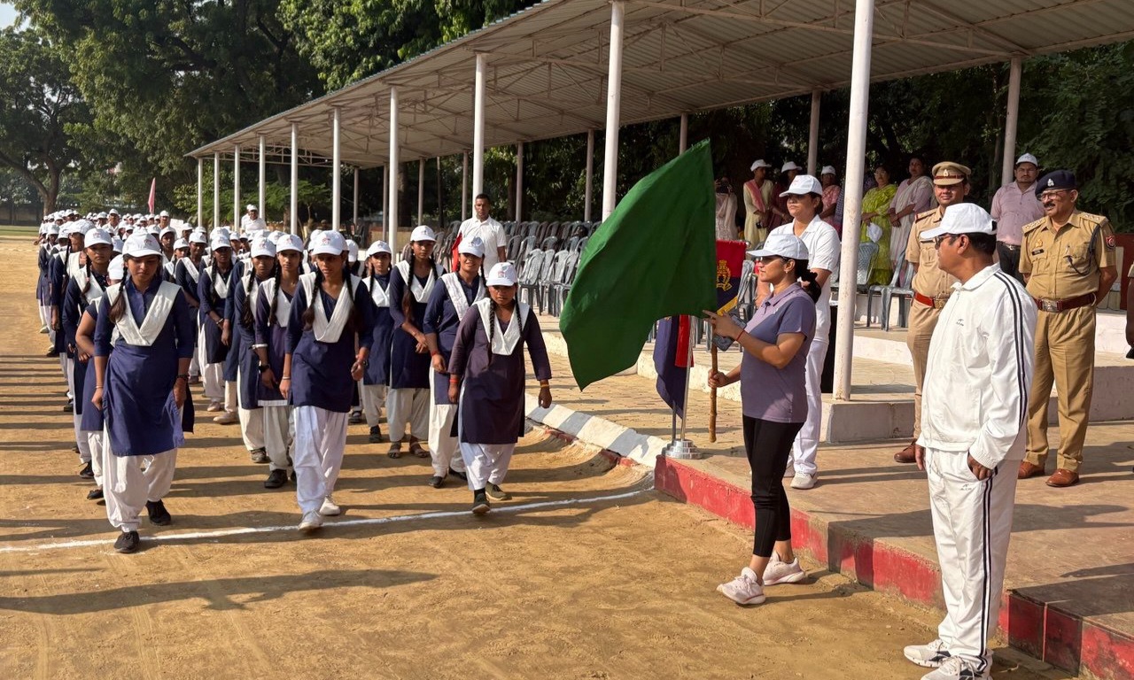 फर्रुखाबाद:हर कदम शक्ति की ओर! RUN FOR EMPOWERMENT रैली से गूंजा सशक्तिकरण का संदेश