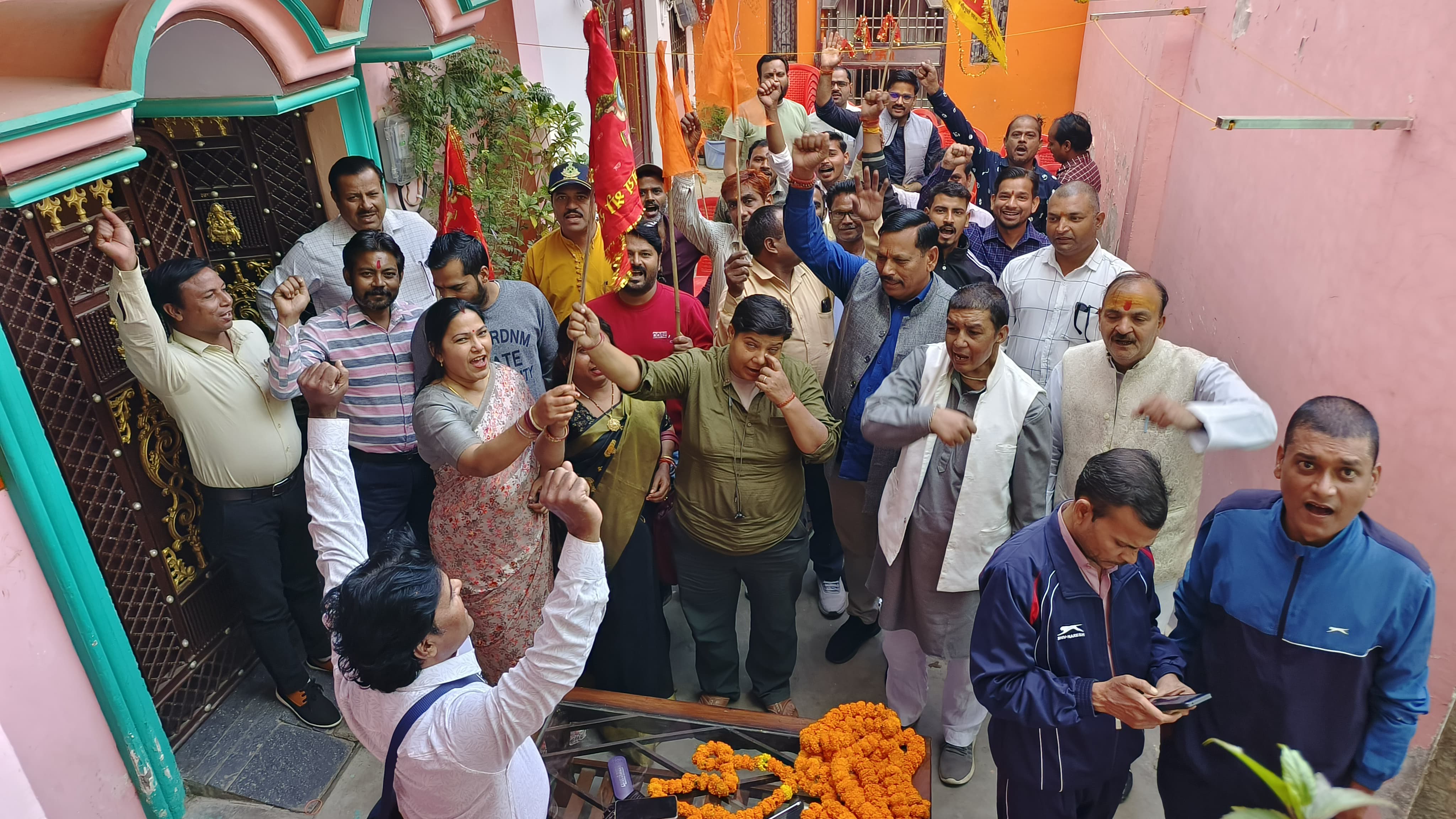 फर्रुखाबाद:अंतर्राष्ट्रीय हिन्दू रक्षा मंच की परिचय एवं आगामी कार्यक्रम की बैठक सम्पन्न
