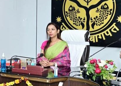 बागपत:उत्तर प्रदेश की पहली कलेक्टर बनीं जो मृत्यु उपरांत नेत्रदान करेंगी — DM अस्मिता लाल ने दिया प्रेरक संदेश